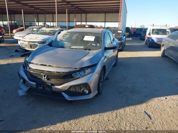 SHHFK7H59JU415669 2018 HONDA CIVIC - Image 2