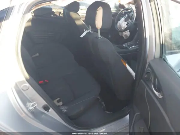 SHHFK7H59JU415669 2018 HONDA CIVIC - Image 8