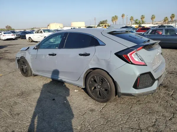 SHHFK7H59JU422556 2018 HONDA CIVIC - Image 2