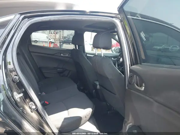 SHHFK7H59JU427868 2018 HONDA CIVIC - Image 8