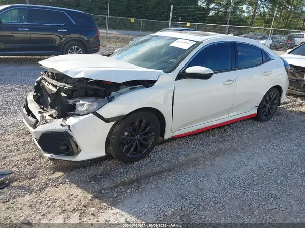 SHHFK7H5XJU201709 2018 HONDA CIVIC - Image 2