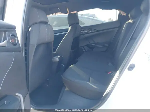 SHHFK7H5XJU202598 2018 HONDA CIVIC - Image 8
