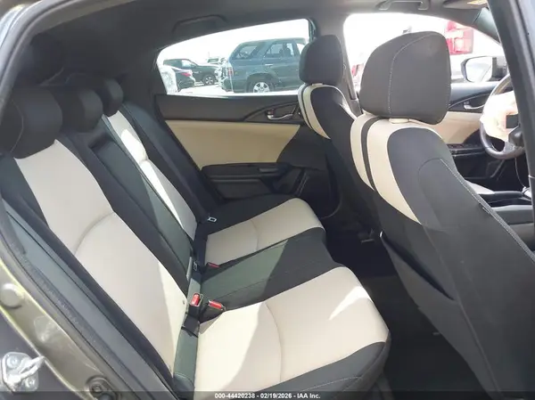 SHHFK7H5XJU214668 2018 HONDA CIVIC - Image 8