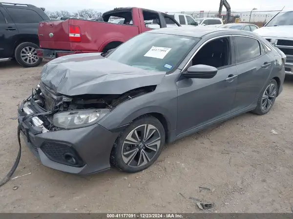 SHHFK7H5XJU215688 2018 HONDA CIVIC - Image 2