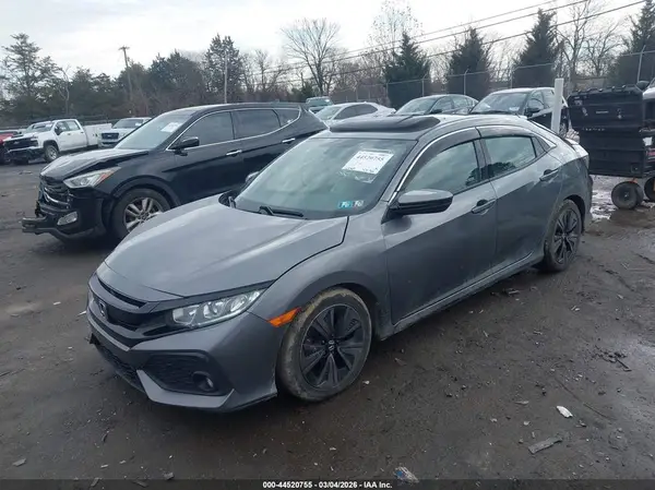SHHFK7H5XJU403921 2018 HONDA CIVIC - Image 2