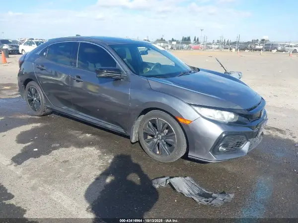 SHHFK7H5XJU412165 2018 HONDA CIVIC - Image 1