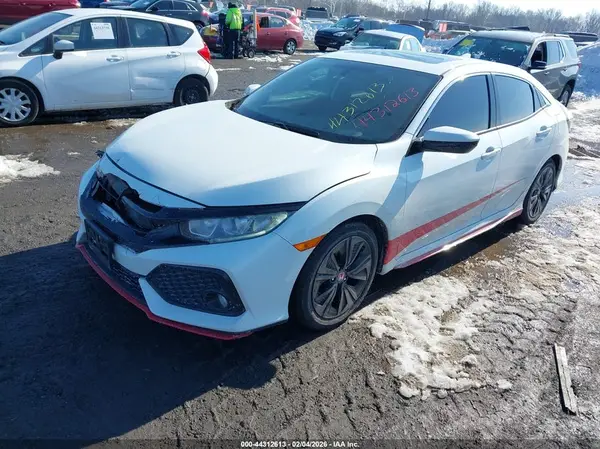 SHHFK7H5XJU420377 2018 HONDA CIVIC - Image 2