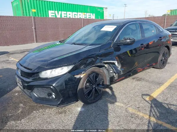SHHFK7H5XJU427488 2018 HONDA CIVIC - Image 2