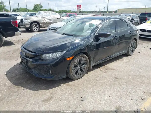 SHHFK7H60KU207268 2019 HONDA CIVIC - Image 2