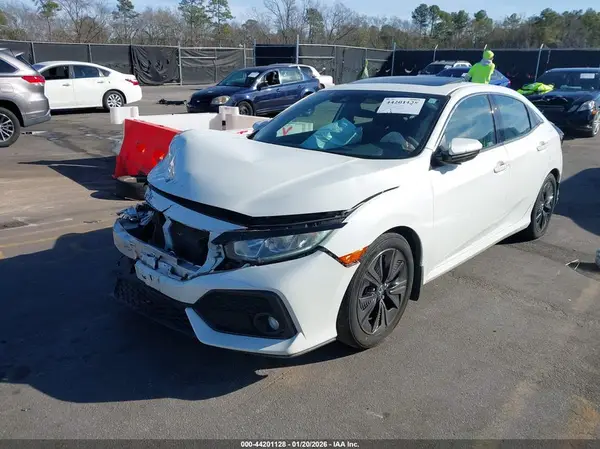 SHHFK7H60KU216472 2019 HONDA CIVIC - Image 2