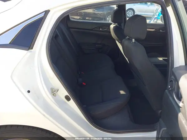SHHFK7H60KU216472 2019 HONDA CIVIC - Image 8