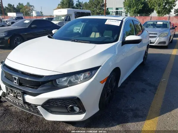 SHHFK7H60KU406949 2019 HONDA CIVIC - Image 2