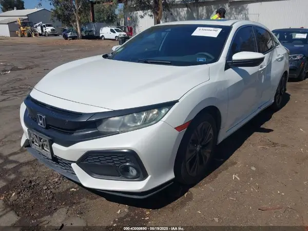 SHHFK7H60KU412766 2019 HONDA CIVIC - Image 2