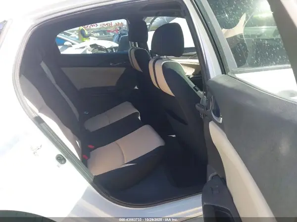 SHHFK7H61HU223939 2017 HONDA CIVIC - Image 8