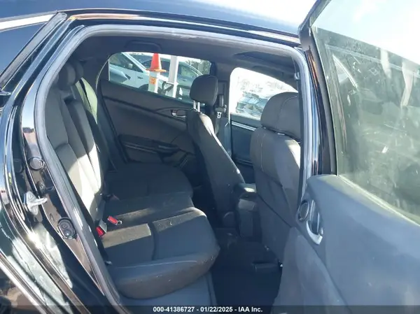 SHHFK7H61JU206225 2018 HONDA CIVIC - Image 8