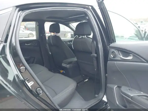 SHHFK7H61JU412578 2018 HONDA CIVIC - Image 8