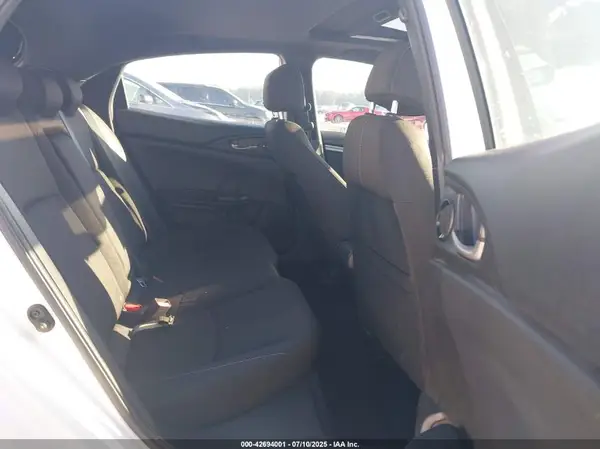 SHHFK7H61KU214326 2019 HONDA CIVIC - Image 8