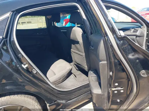 SHHFK7H61KU215699 2019 HONDA CIVIC - Image 8