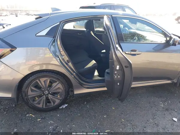 SHHFK7H61KU406488 2019 HONDA CIVIC - Image 8