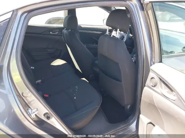 SHHFK7H61KU407737 2019 HONDA CIVIC - Image 8