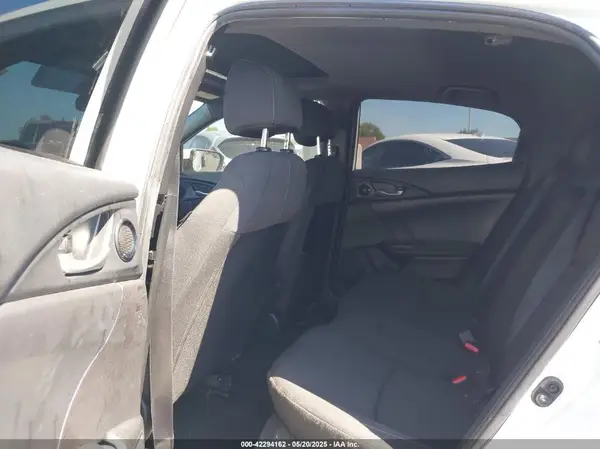 SHHFK7H61KU417152 2019 HONDA CIVIC - Image 8
