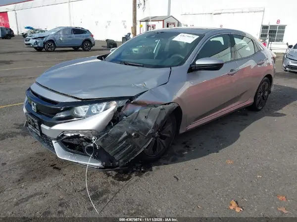 SHHFK7H61KU422674 2019 HONDA CIVIC - Image 2