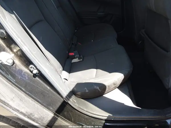 SHHFK7H62KU208261 2019 HONDA CIVIC - Image 8