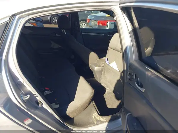 SHHFK7H63JU204640 2018 HONDA CIVIC - Image 8