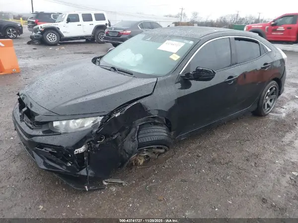 SHHFK7H63KU218362 2019 HONDA CIVIC - Image 2