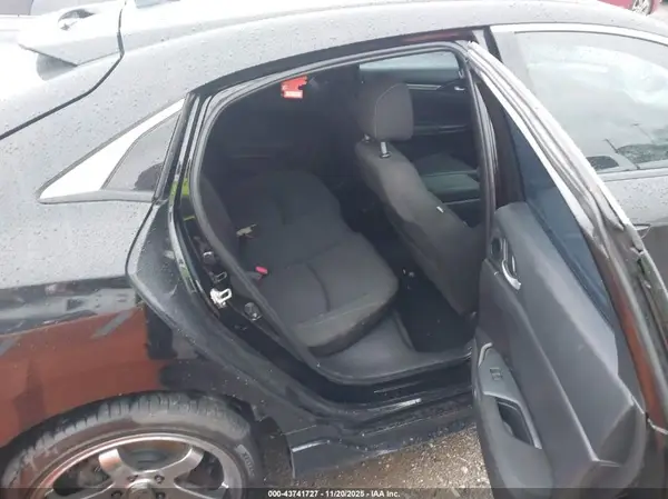 SHHFK7H63KU218362 2019 HONDA CIVIC - Image 8
