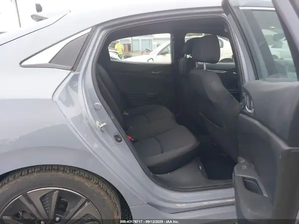 SHHFK7H63KU404838 2019 HONDA CIVIC - Image 8
