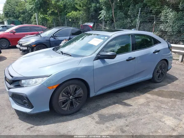 SHHFK7H66KU217769 2019 HONDA CIVIC - Image 2