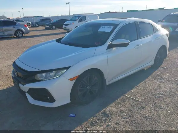 SHHFK7H66KU220848 2019 HONDA CIVIC - Image 2