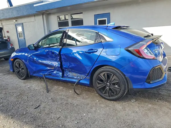 SHHFK7H66KU226830 2019 HONDA CIVIC - Image 2