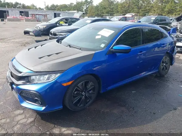 SHHFK7H66KU401495 2019 HONDA CIVIC - Image 2