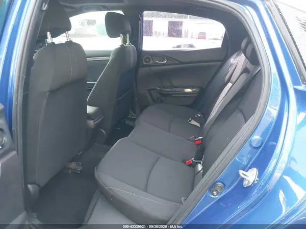 SHHFK7H66KU401495 2019 HONDA CIVIC - Image 8