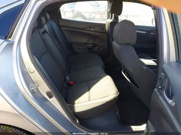 SHHFK7H66KU402436 2019 HONDA CIVIC - Image 8