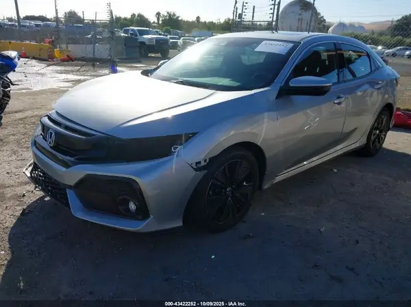 SHHFK7H66KU402632 2019 HONDA CIVIC - Image 2