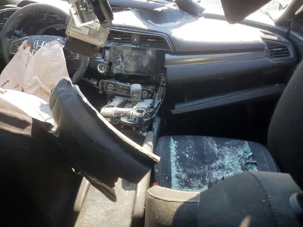 SHHFK7H66KU415736 2019 HONDA CIVIC - Image 8