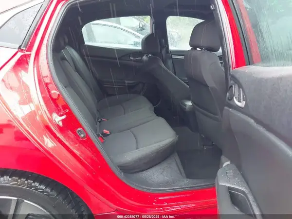 SHHFK7H66KU418572 2019 HONDA CIVIC - Image 8