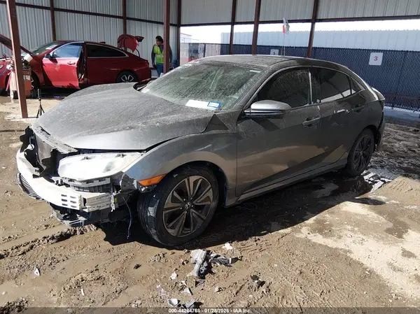SHHFK7H67KU216405 2019 HONDA CIVIC - Image 2