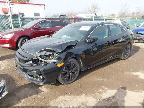 SHHFK7H67KU218350 2019 HONDA CIVIC - Image 2