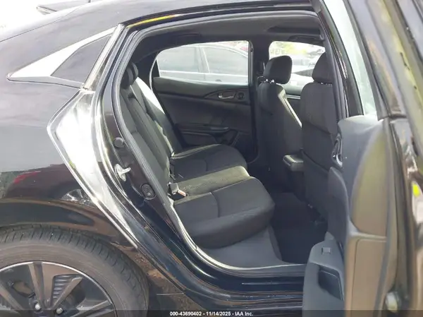 SHHFK7H67KU218350 2019 HONDA CIVIC - Image 8