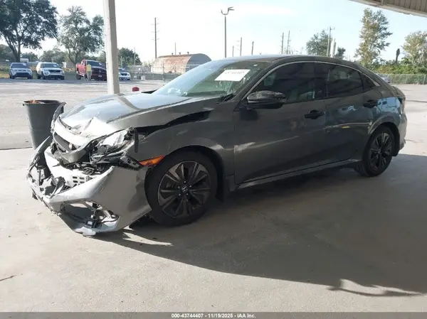 SHHFK7H67KU227064 2019 HONDA CIVIC - Image 2