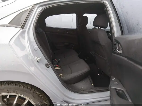 SHHFK7H67KU402946 2019 HONDA CIVIC - Image 8
