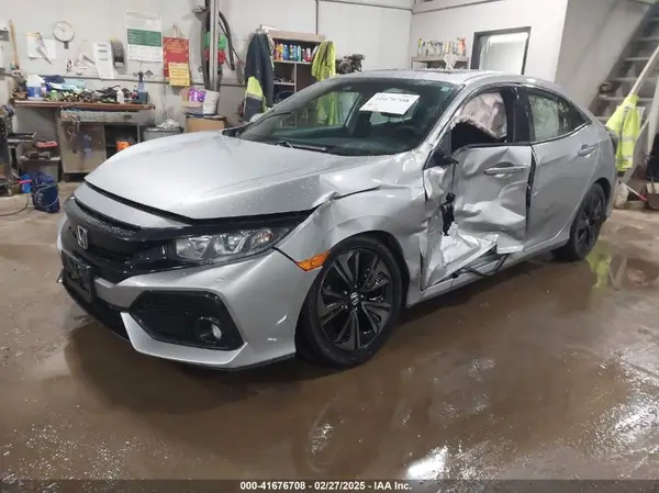 SHHFK7H69KU203106 2019 HONDA CIVIC - Image 2