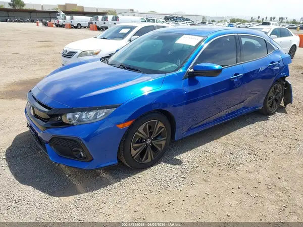 SHHFK7H69KU207950 2019 HONDA CIVIC - Image 2