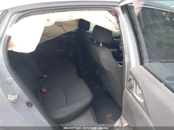 SHHFK7H69KU219886 2019 HONDA CIVIC - Image 8