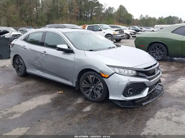 SHHFK7H6XJU210502 2018 HONDA CIVIC - Image 1