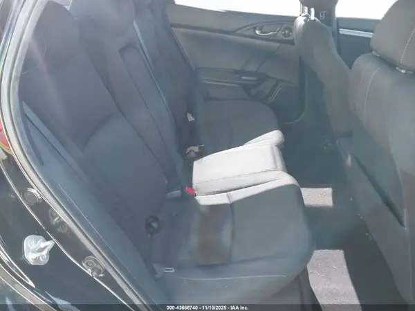 SHHFK7H6XKU207259 2019 HONDA CIVIC - Image 8